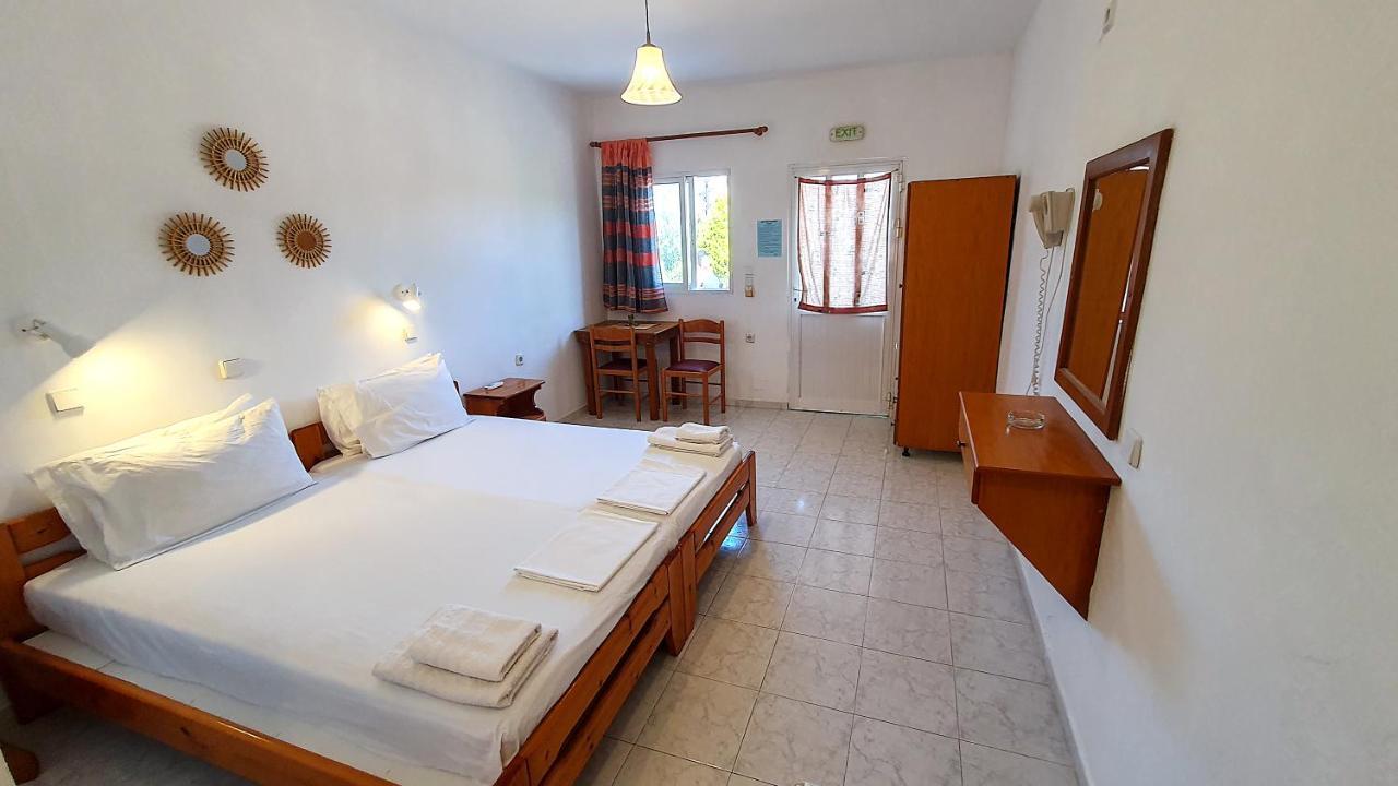 George Pefkos Appartement